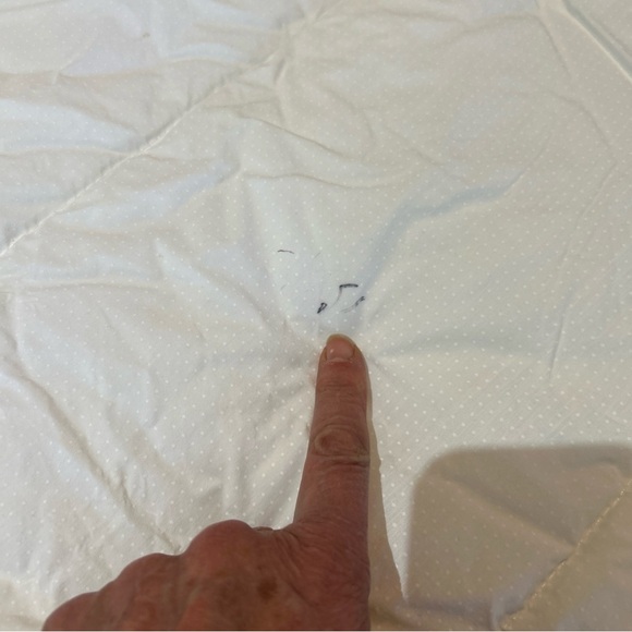 IKEA DOWN ALTERNATIVE COMFORTER SZ FULL 80x80 STJARNBRACKA LIGHT WEIGHT. Warm - Picture 2 of 6